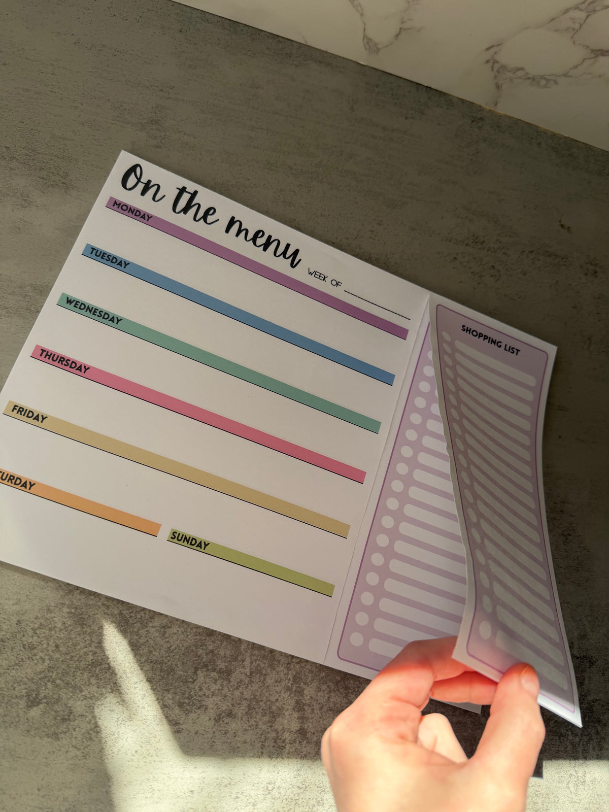 Weekly meal plan and tear-off grocery list 50-sheet notepad