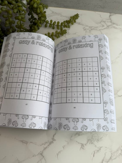 Easy & Relaxing Sudoku with a hint of Whimsy: 200 Cozy Puzzles for Stress Relief