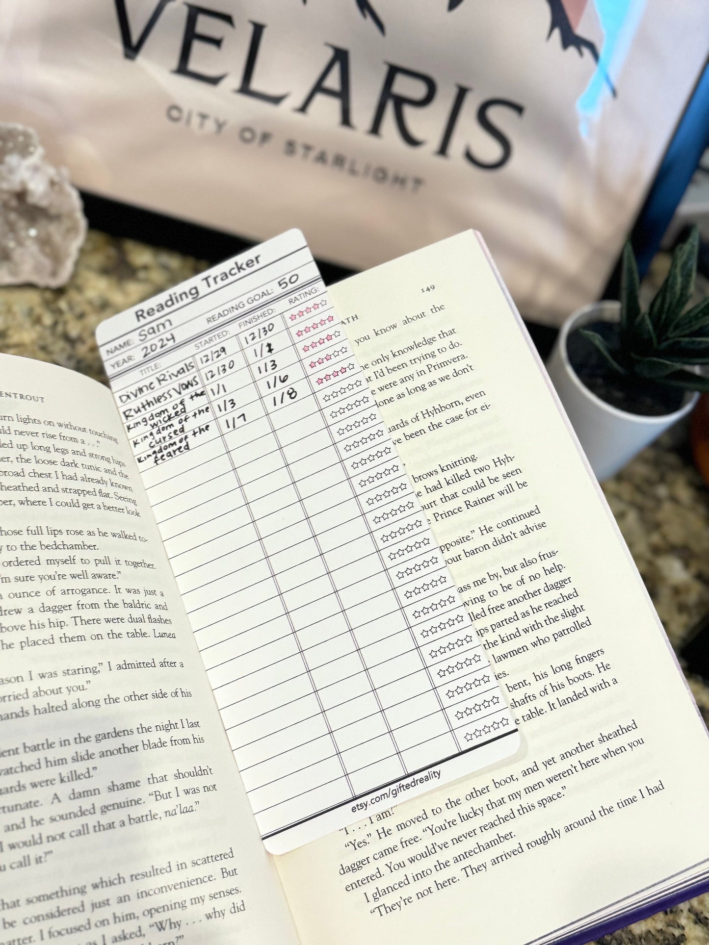 Book tracker reading list | bookish, kit, acotar, fourth wing, gift, reader, book gift, bookmark, library card, fbaa, booktok